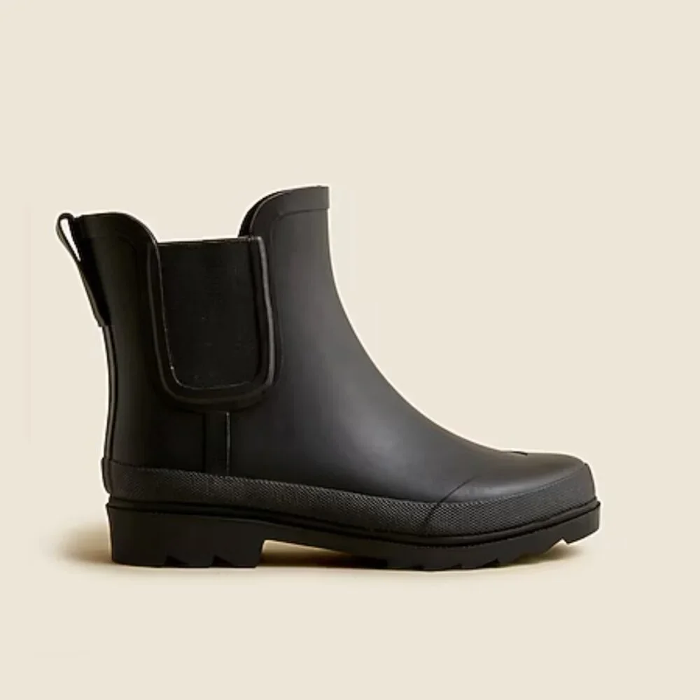 NWT J.Crew Black Lug Sole Rain Boots Waterproof Pull On Size 10
